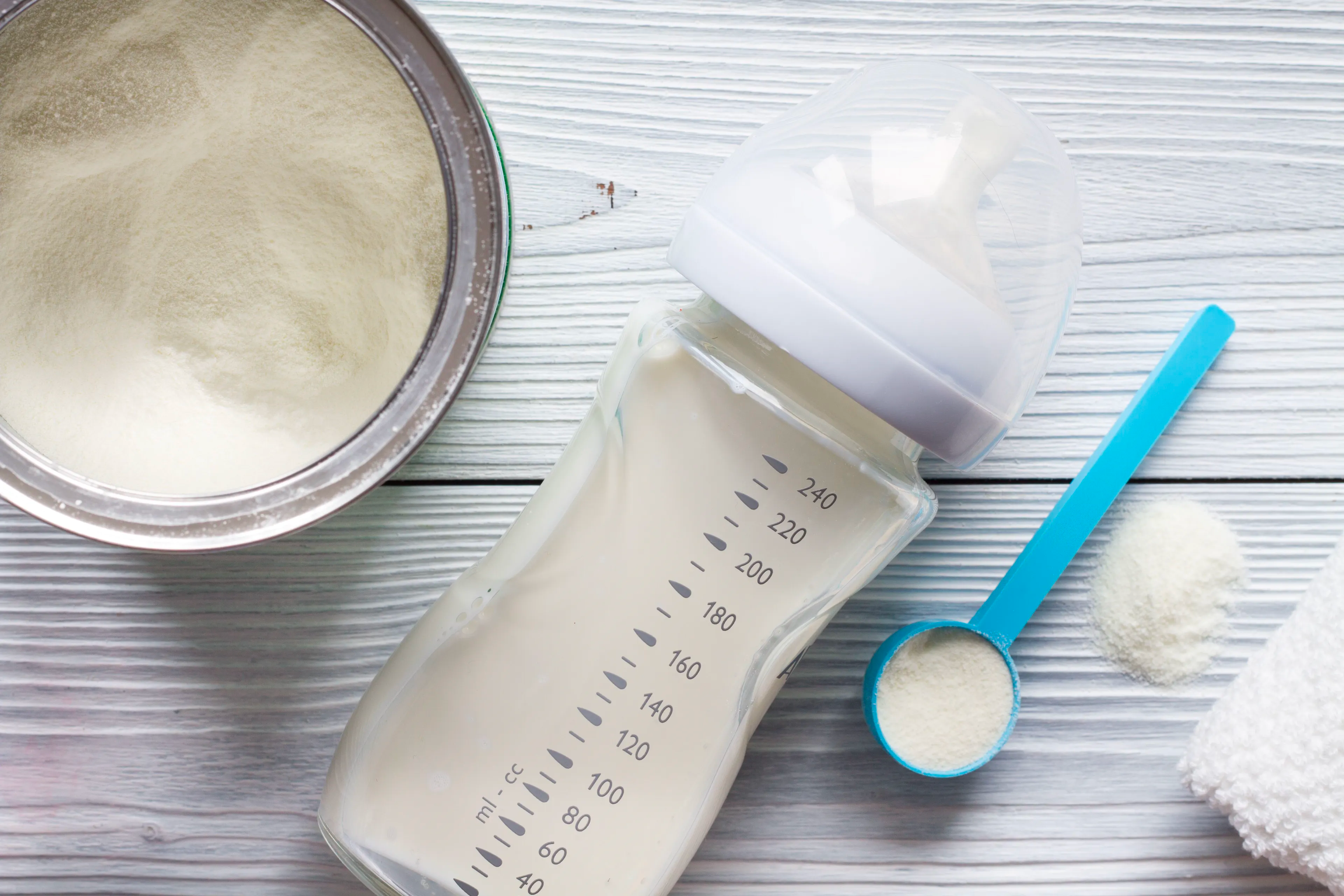Comparing body composition of preterm infants on human breast milk or cow milk diet | Image Credit: © 279photo- ©2 79photo - stock.adobe.com.