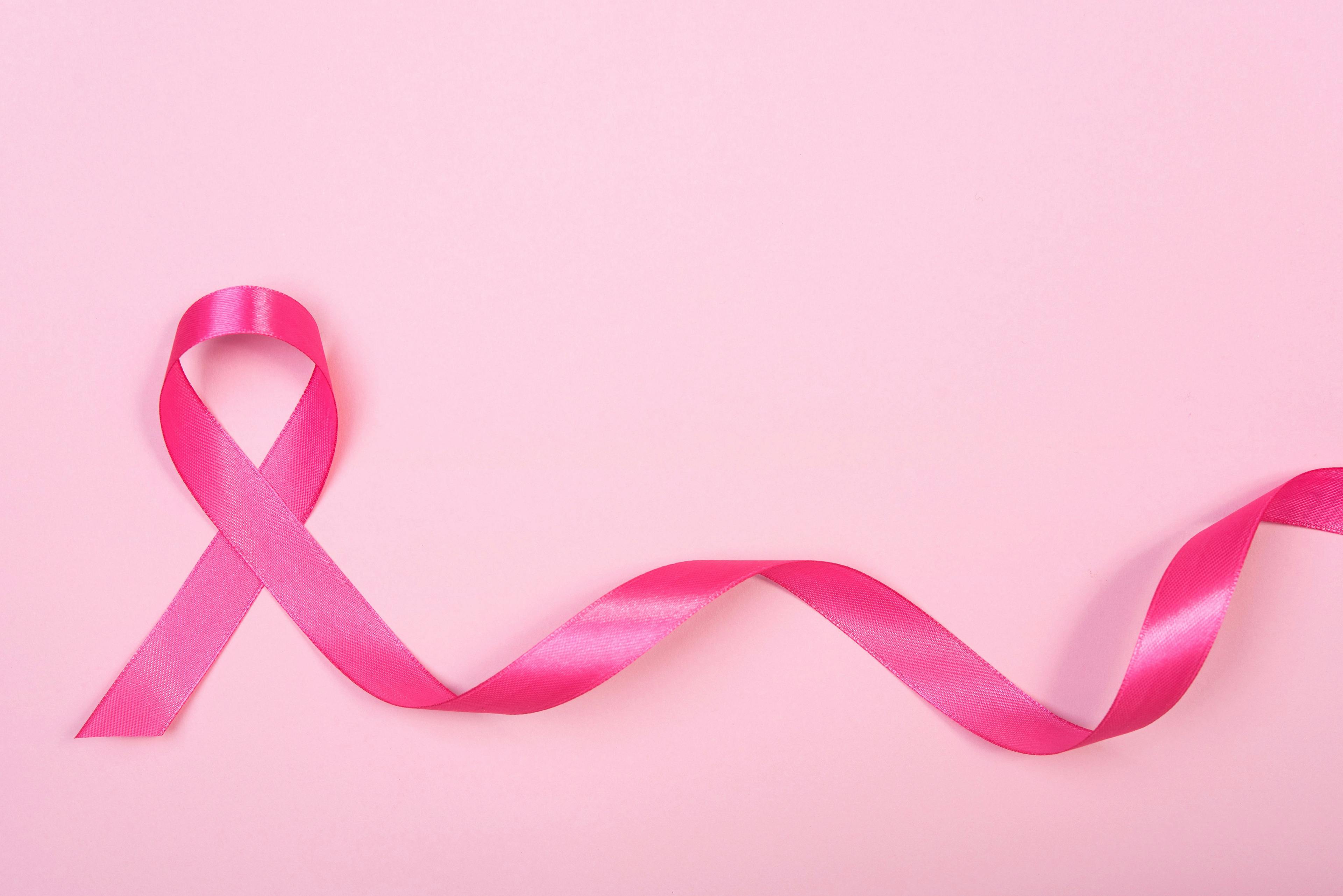 Exogenous hormone use not associated with increased breast cancer risk: © NaMong Productions - stock.adobe.com