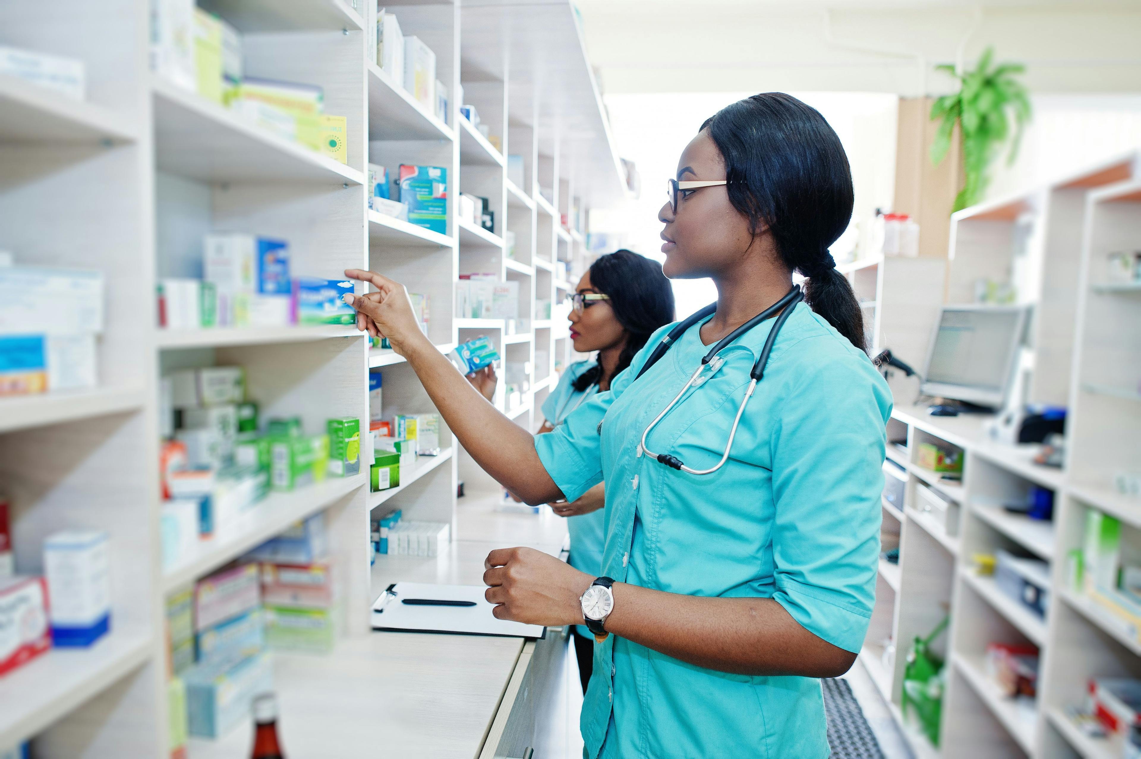 Sexual and reproductive health services from community pharmacists