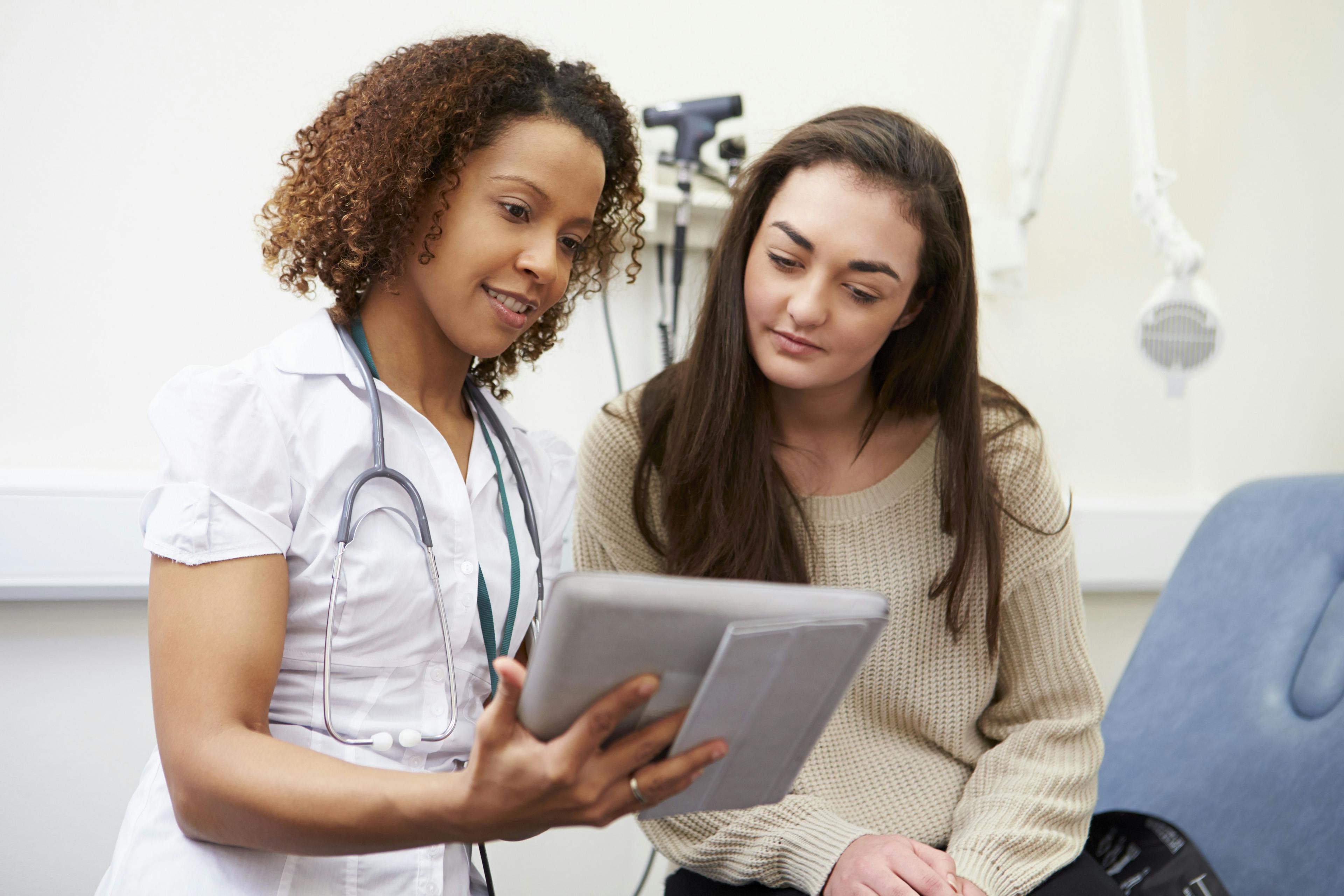 Adolescents and young adults with sickle cell disease need standardized sexual and reproductive health counseling 
